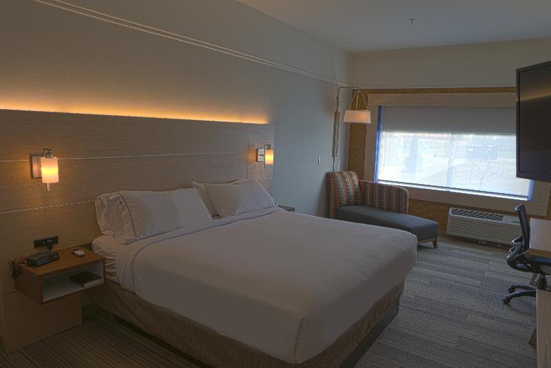 Holiday Inn Express & Suites Monroe By Ihg Dış mekan fotoğraf