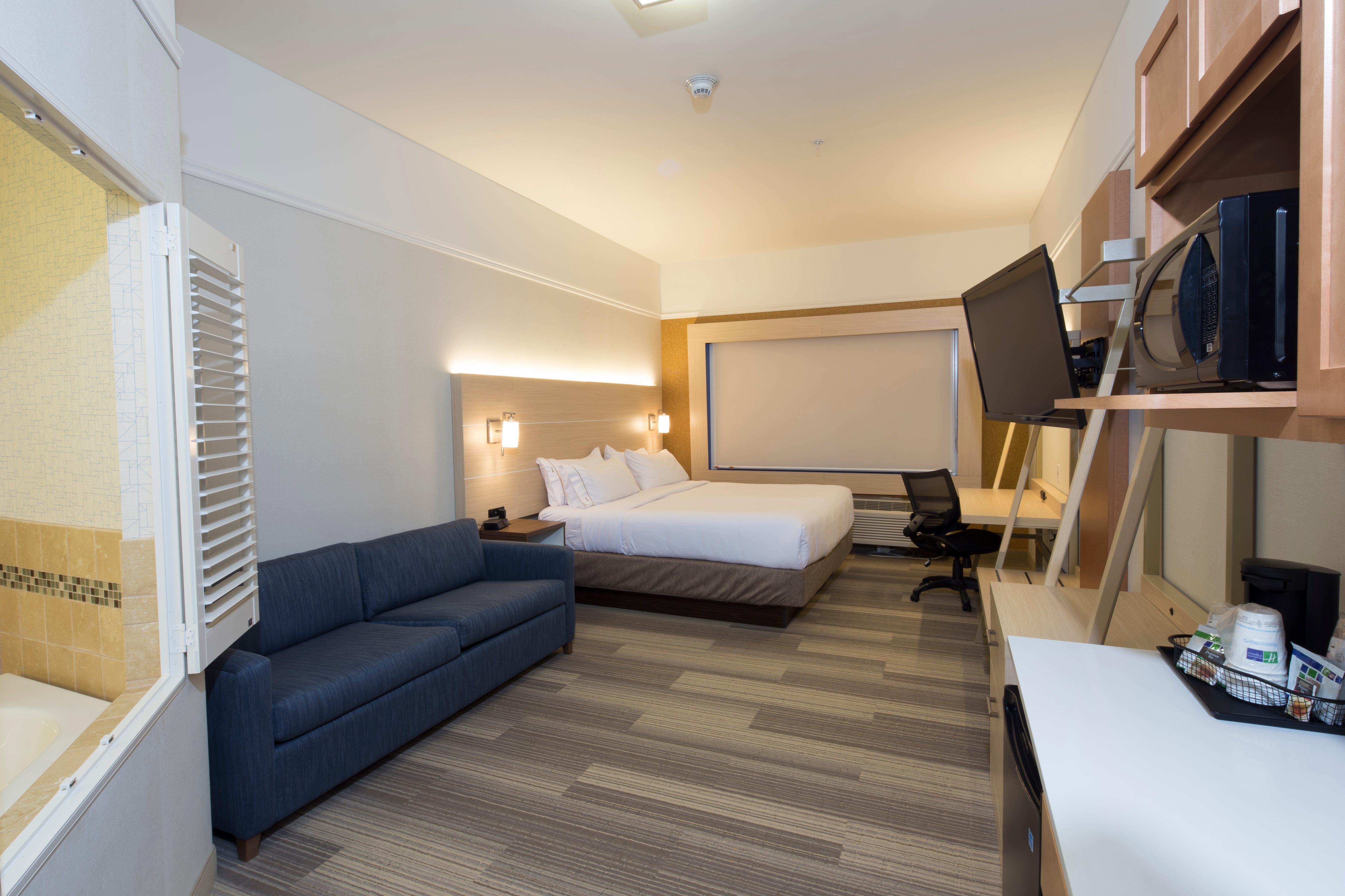 Holiday Inn Express & Suites Monroe By Ihg Dış mekan fotoğraf